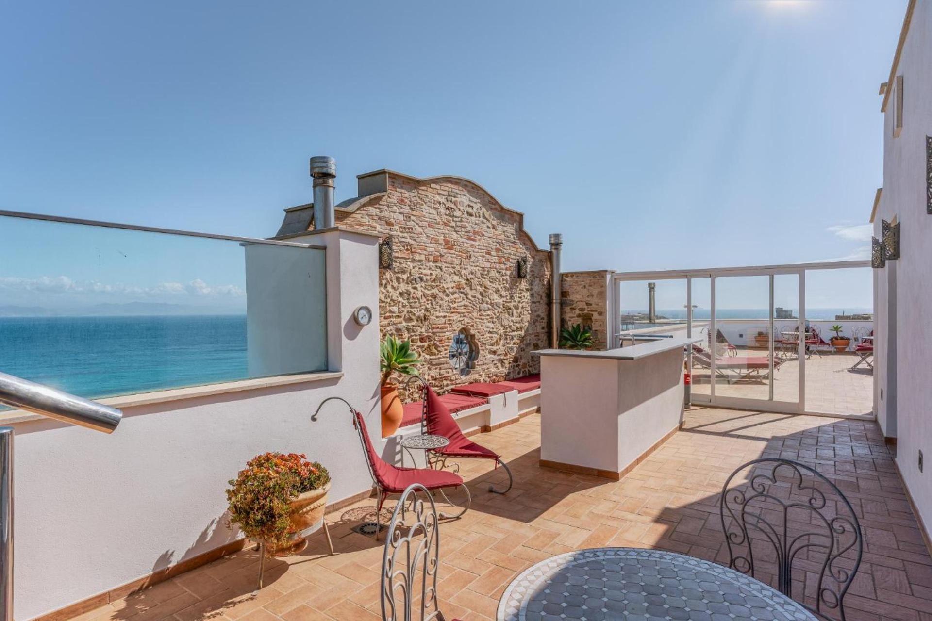 Apartamentos La Residencia Тарифа Экстерьер фото